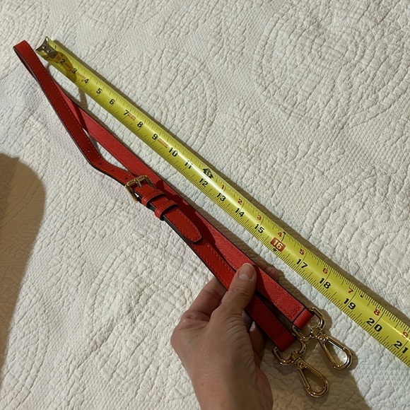 Michael Kors Orange hand bag/crossbody - Picture 15 of 16